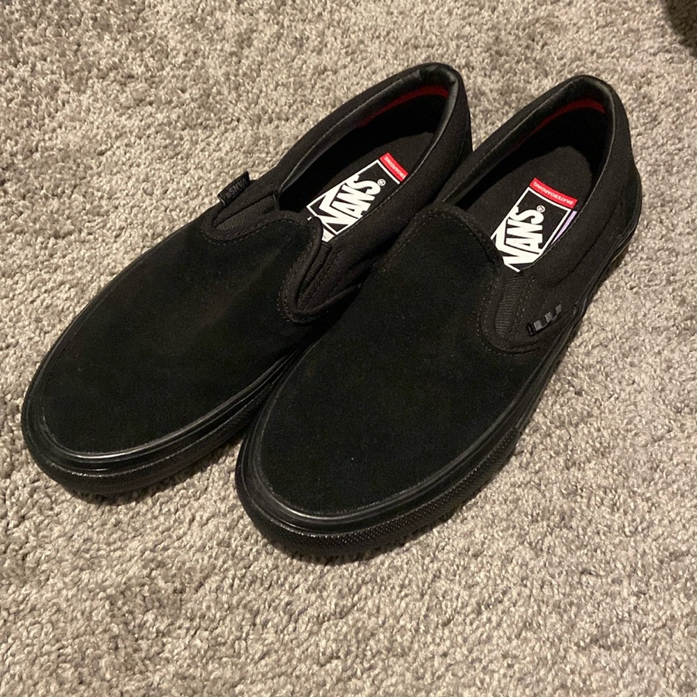 - Suede Vans